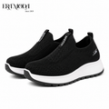 SKECHERS Sneakers