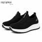 SKECHERS Sneakers