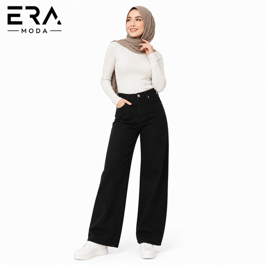 Wide-Leg Jeans 1325